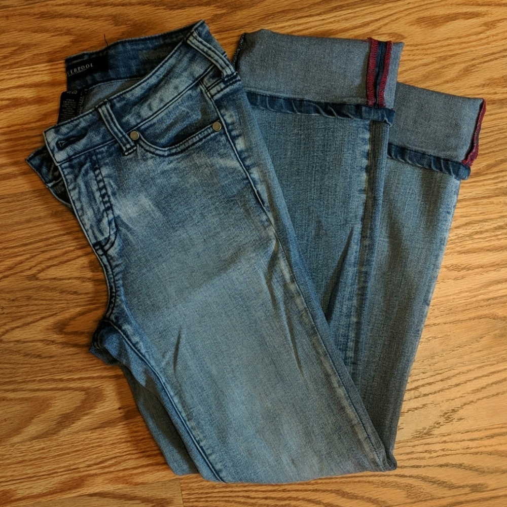 Liverpool Straight Leg Ankle Jean